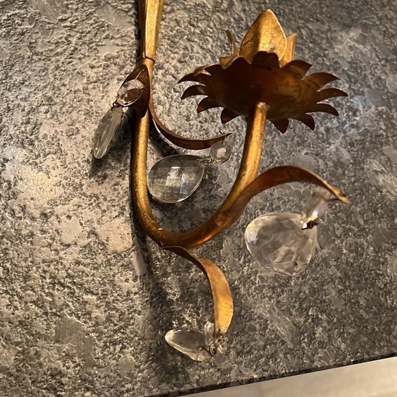 Vintage Hollywood Regency 18” Sconce Crystal Glass Prism Tole Metal - Gold Gilt - Picture 12 of 14